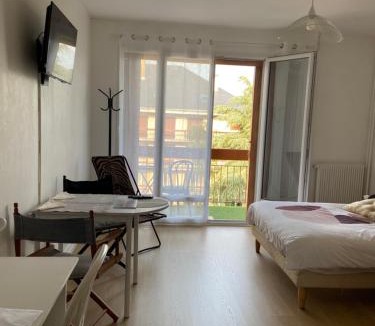 Vendome Apartment | Joli studio avec balcon