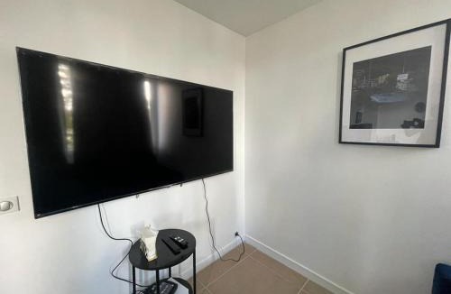 Villemomble Apartment | Joli studio entre Paris et Disneyland