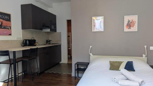 Saint-Avertin Apartment | Joli studio fonctionnel et bien équipé, rack vélo