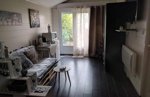 Mont-de-Marsan Apartment | JOLI STUDIO PRIVE