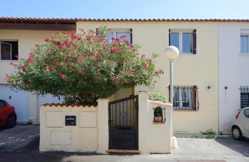 Le Merlan House | Jolie Chambre chaleureuse