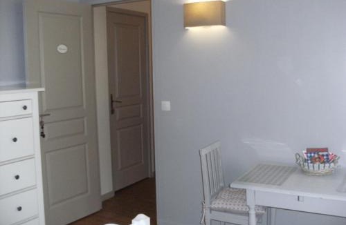 Basse-Normandie Bed & Breakfast | jolie chambre dans ancien corps de ferme