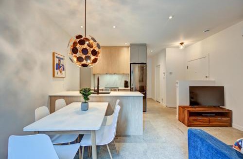 Pointe-Saint-Charles Apartment | Jolie Condo Great Location 2BD presented by TripMontreal I