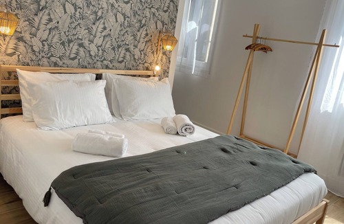 Entraigues-sur-la-Sorgue Villa | Jolie Maison 3 Climatisée Avec Jardin Pour 6 Adultes et 2 Bébés Proche D'avignon