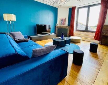 Mauleon House | Jolie m'Home - Maison 15 pers, 5 sdb, 5 WC, proche Puy du Fou