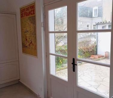 Dernier Sou House | Jolie Maison - 6pers avec Billard, Cour, Garage et Borne de Recharge