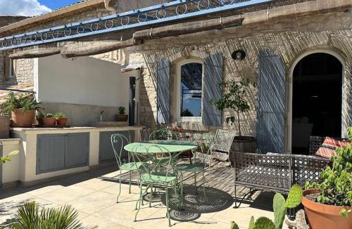 Vezenobres House | Jolie maison atypique