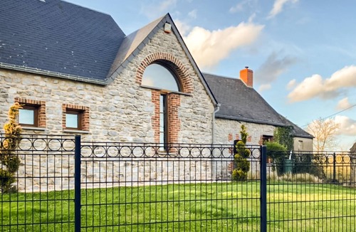 Hestrud House | Jolie maison avec piscine