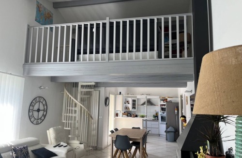 Perols House | Jolie Maison Avec Piscine et Hamam Proche des Plages