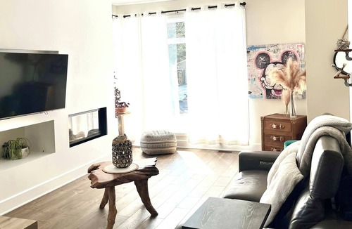Blainville House | Jolie Maison Dans Quartier Familial. Animaux Acceptés