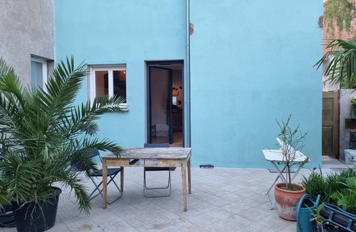 Trentemoult House | Jolie Maison et Jardin en Bord de Loire