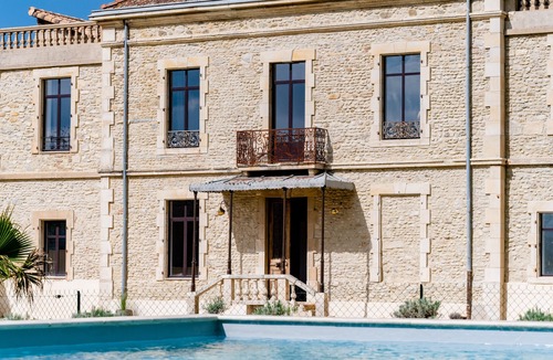 Sauzet House | Jolie masdame - Sauzet