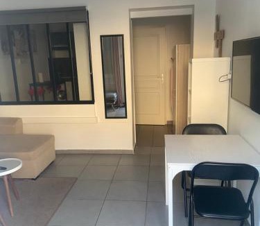 Porte Des Alpes - Mi Plaine - Manissieux Apartment | Jolie perle