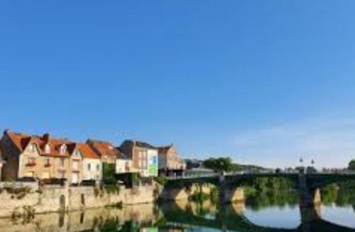 La Ferte-sous-Jouarre Apartment | jolie studio coup de cœur Disney