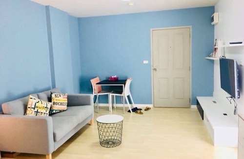 Lucenay-les-Aix Apartment | Jolie studio meuble avec lits doubles personnes sur Lucenay, prox commerces.
