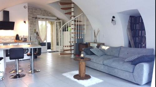Lattes Apartment | Jolie Villa Duplex Parking Montpellier Plage -Maconciergerie34