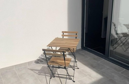 Saint-Pierre - Rene II - Bonsecours Apartment | Jolies Avec Terrasses