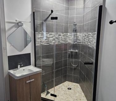 Mirebeau Apartment | Jolilina