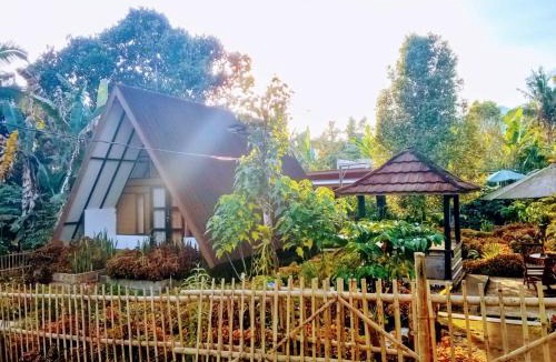 Bayan Villa | Jon's Paradise Villa and Resto