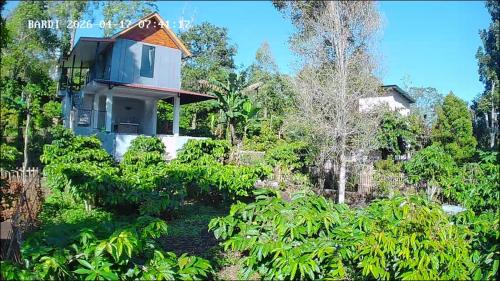 Bayan Villa | Jon's Paradise Villa and Resto
