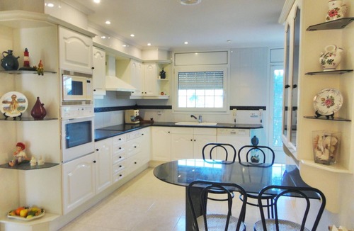 El Mas Trempat Villa | Joncs CostaBravaSi - Pool, BQ, wifi and parking
