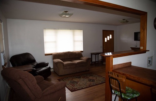 Leedey House | Jones Guest House