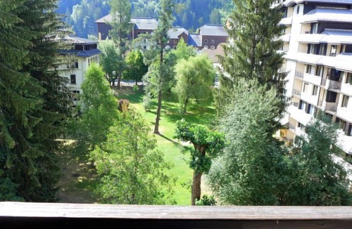 Chamonix City Centre Apartment | Jonquilles by Interhome
