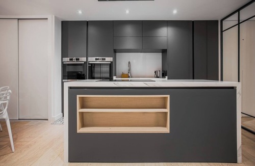 Milla de Oro Apartment | JORGE JUAN I
