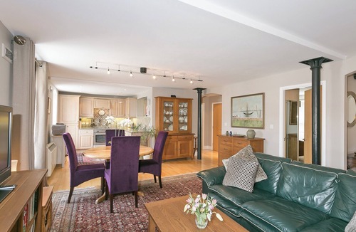 York Cottage | Jorvik- Woodsmill Quay