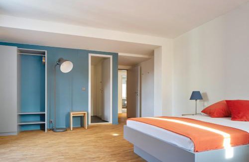 Langstrasse House | Josephine's Guesthouse - WOMEN ONLY with rooftop and community area