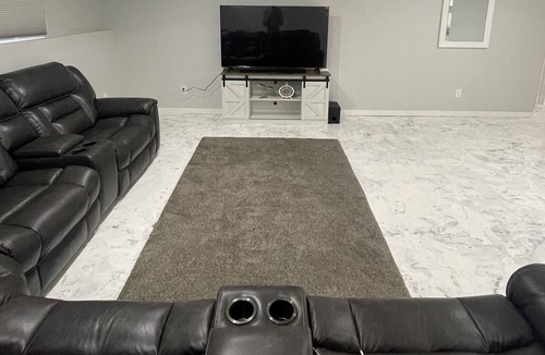 Lincoln House | Joshua’s private basement
