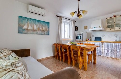 Gornji Zemunik House | Josip & Mia by Interhome
