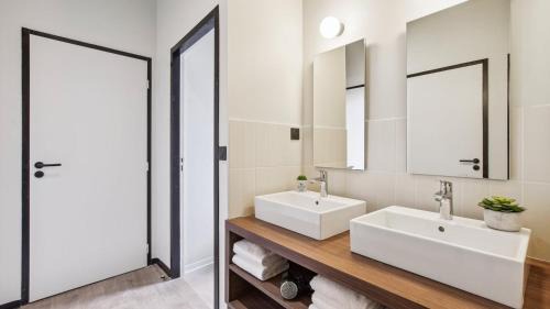 Anatole France Danton Hotel | JOST Hôtel Le Havre Centre Gare