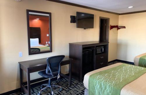 Marion Hotel | Journey Inn Marion