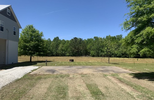 Decaturville RV Rental | Journey to the riverside