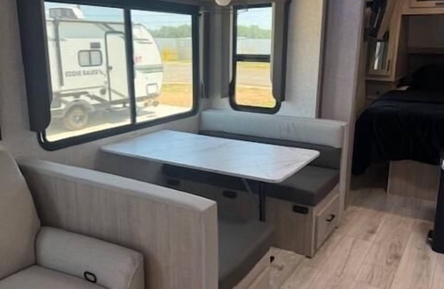 Copperas Cove House | Joy Drive In Movie & RV Resort - East to West - Joy Drive In Movie & RV Resort - East to West