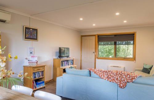 Romsey House | JoY's Guesthouse