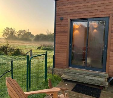 Saint-Germain-le-Vieux Cabin | Joy Tiny House