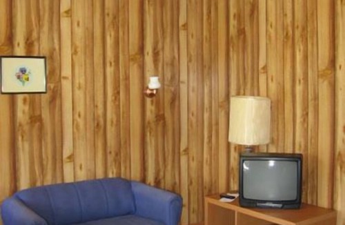 St. Peters Hotel | Joyce's Motel & Cottages