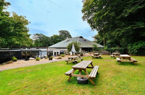 Lelant Ski Chalet | Joyful Cottage