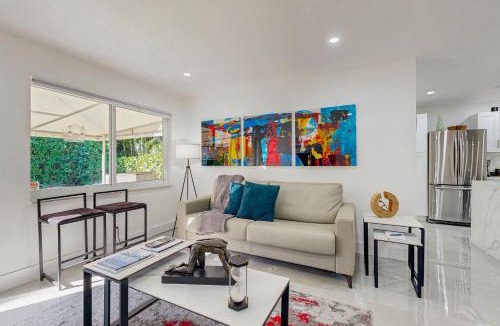 Wilton Manors House | JS & JS 2040 LLC