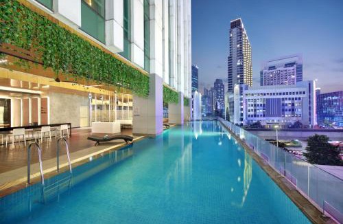 Kuningan Hotel | JS Luwansa Hotel & Convention Center