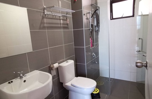 Johor Bahru Apartment | JS Star01-3mins walk to Paradigm Mall