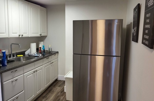 Vanier North Apartment | JstLikeHome - Old Ottawa