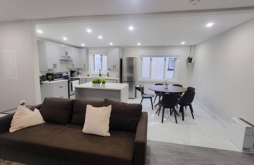 Vanier Apartment | JstLikeHome - Serenity Suites