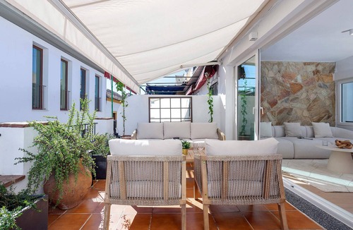 Jewish Quarter Apartment | Juderia Apartment private terrace & views. Manriquez