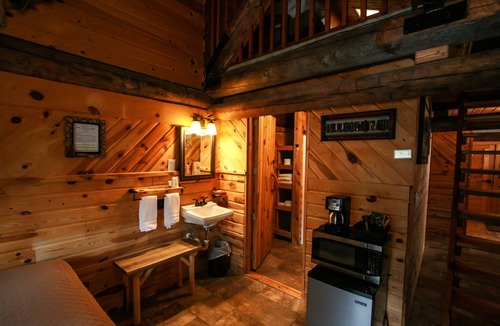Lewistown Cabin | Judith Mountain Lodge