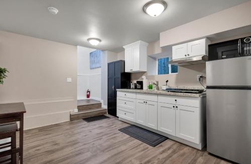 Atlantic House | Judkins Entire Home Near Downtown & Light Rail