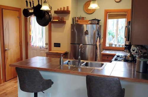 Atlantic House | Judkins Park Light Rail Townhouse Haven