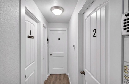 Judkins Park Apartment | Judkins Upper Suite Near Downtown & Light Rail